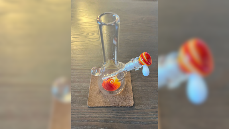 files/Beaker_Base_Bong.png
