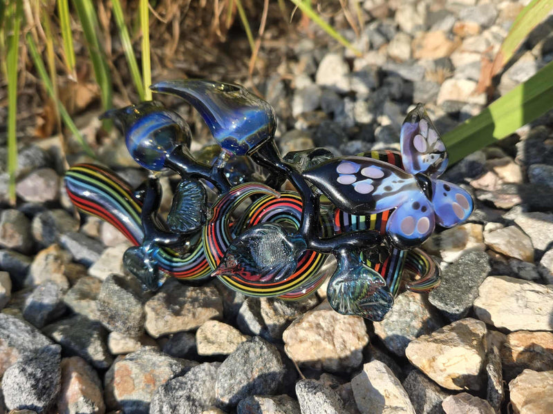 Butterfly Hand Pipe