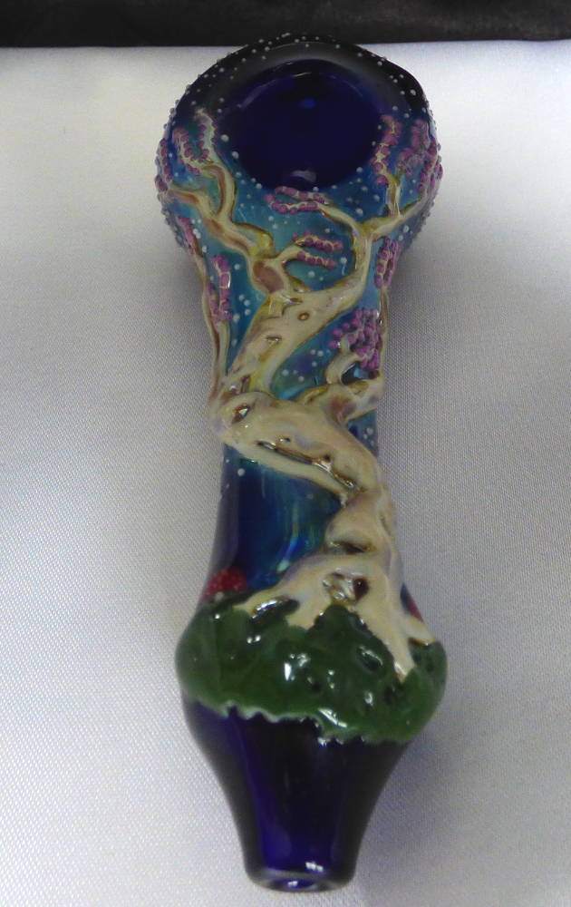 Cherry Blossom Tree Scene Handpipe