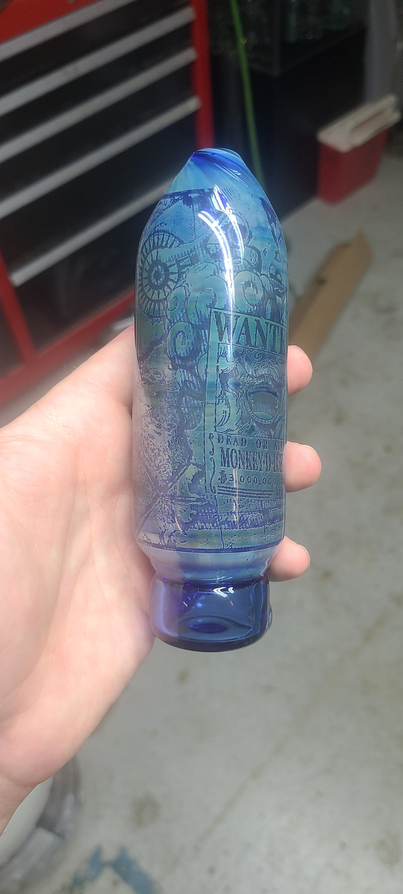 Pirate Silver Fumed Focus V Carta Glass Top