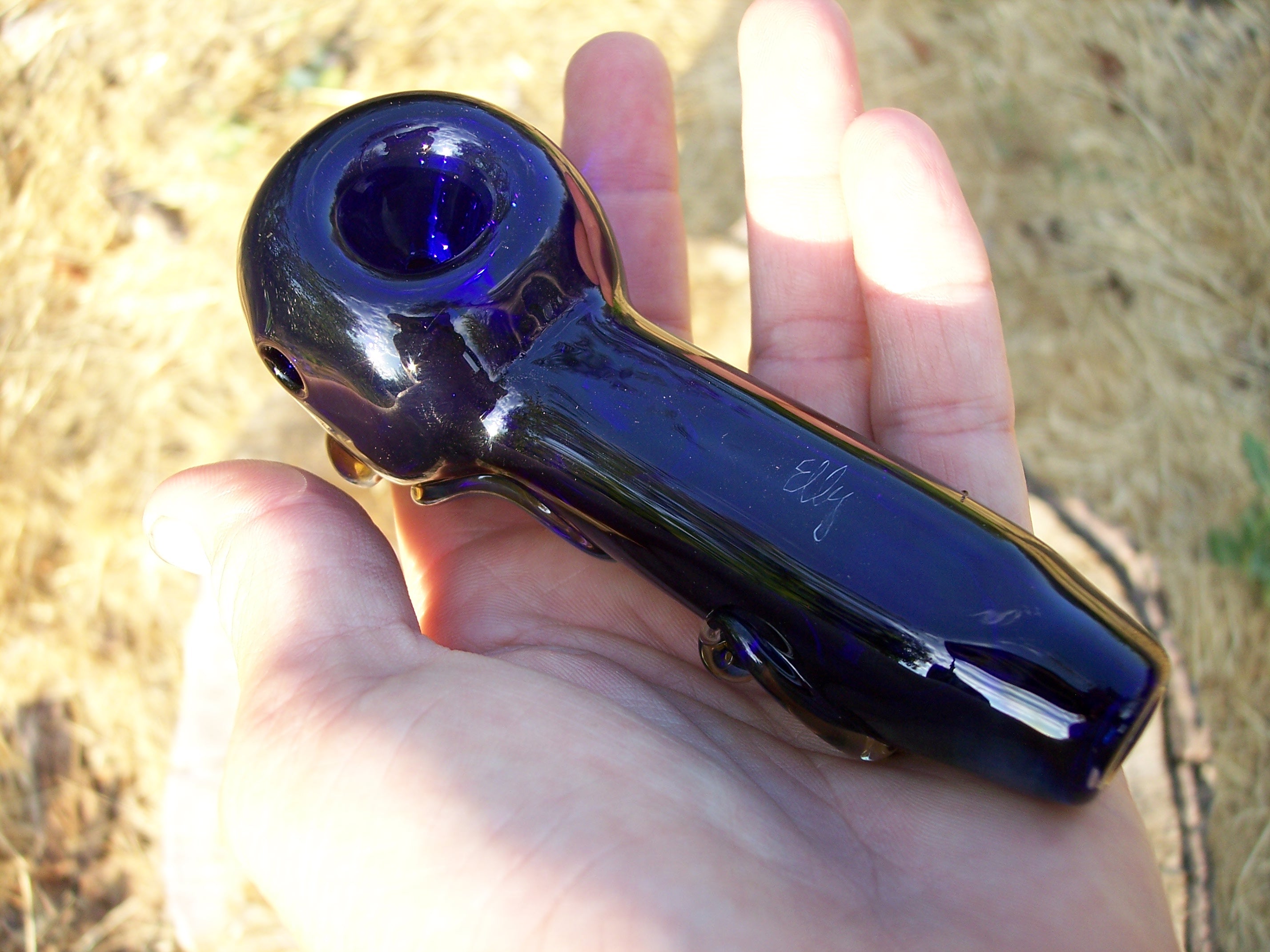 Skull face pipe