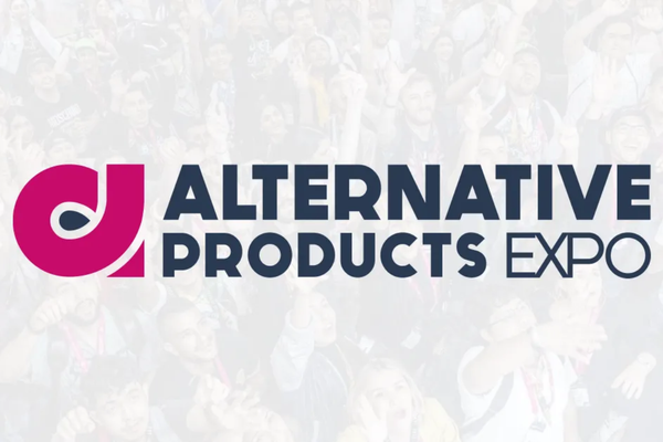 Top Glass Artist Trade Shows: The Alternative Products Expo