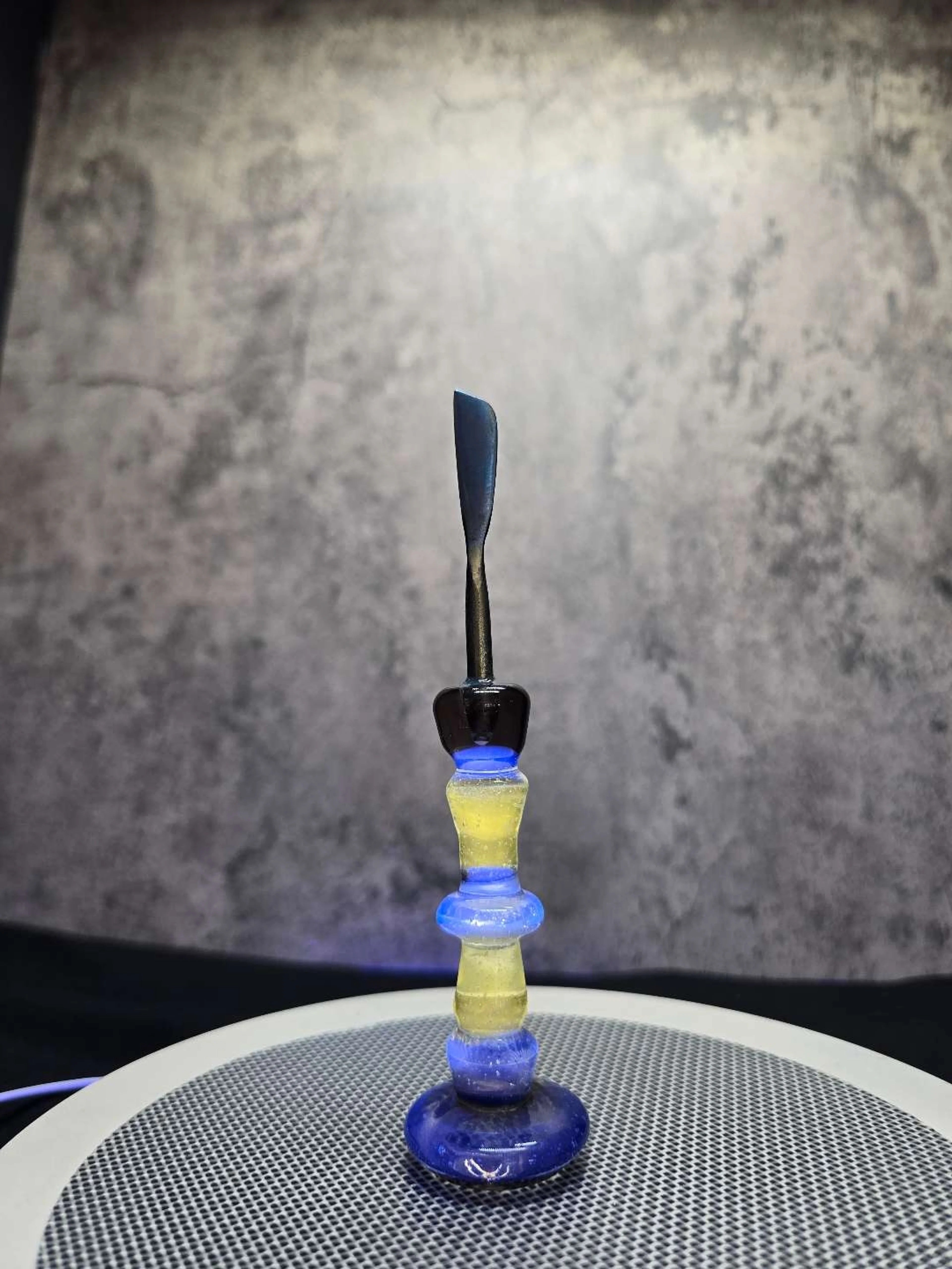 UV titanium dabber tool