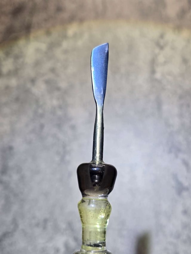 UV titanium dabber tool
