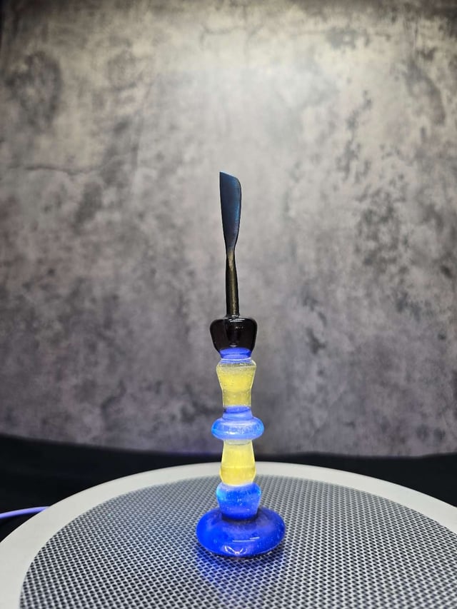 UV titanium dabber tool