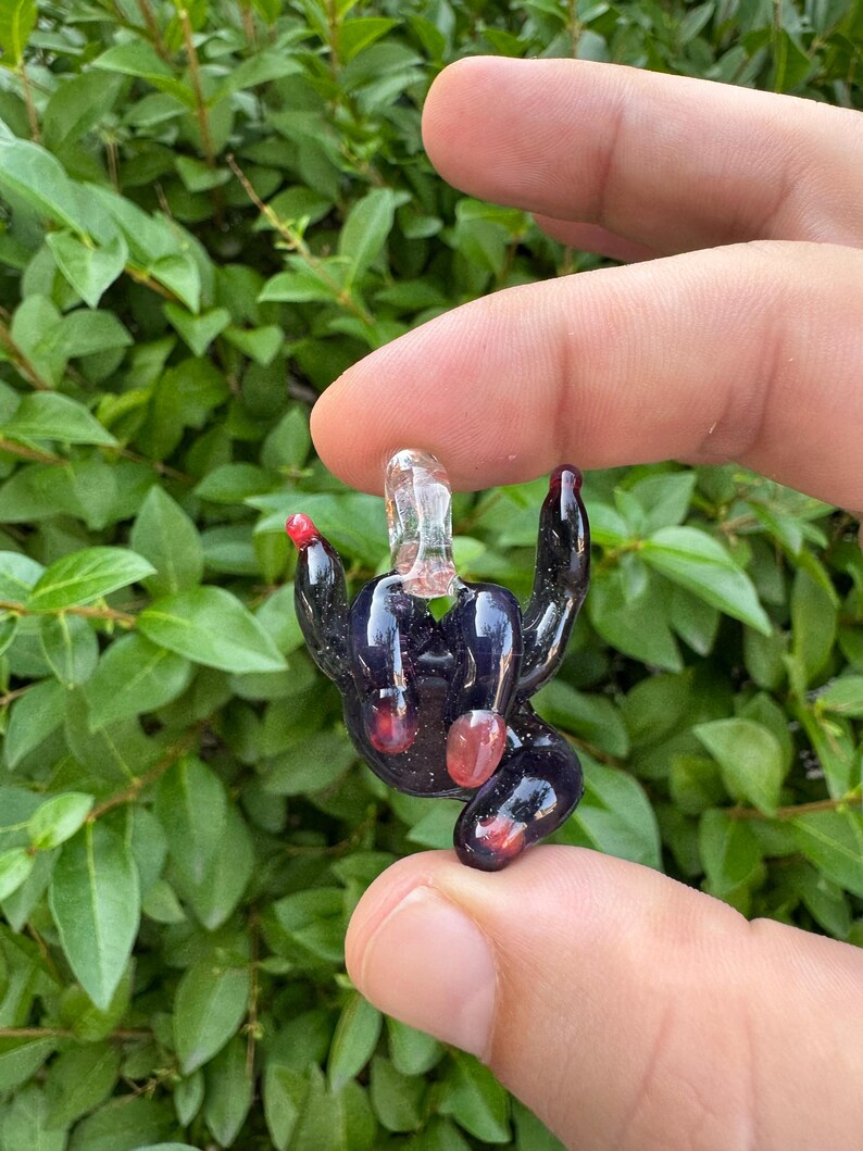 Early Work Hand Pendant